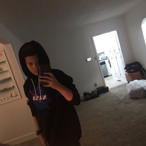 Meet your Posher, Aaron